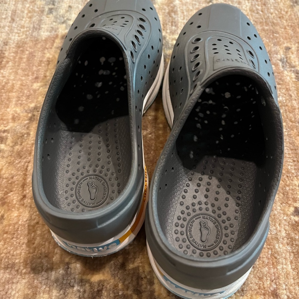 Native Robbie Toddler Shoes Dark Gray (new/never worn)
